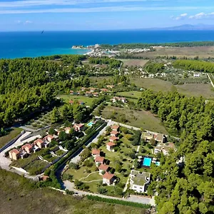 4* מלון Sani Polyastron &
