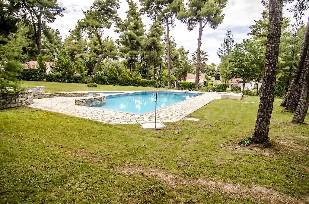 Beautiful Holiday Villa In Sani Сани-Бич